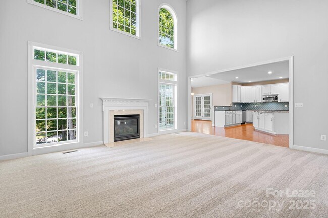 Building Photo - 20428 Marblehead Ct