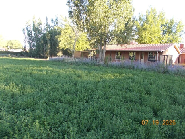 Building Photo - Darling South Valley Guest House Casita