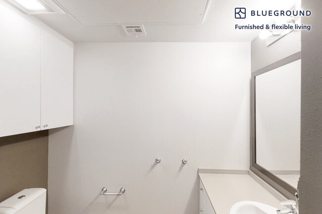 Building Photo - 5200 Iron Horse Pkwy