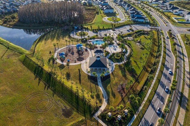 Building Photo - 33805 Astoria Cir