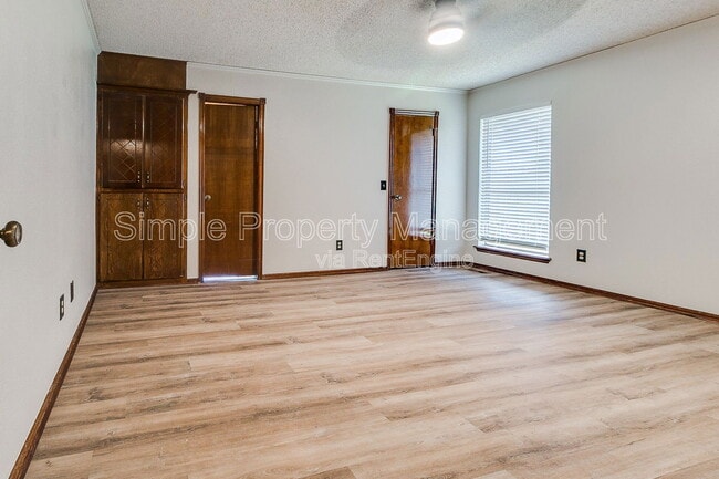 Building Photo - 11304 Ashford Dr