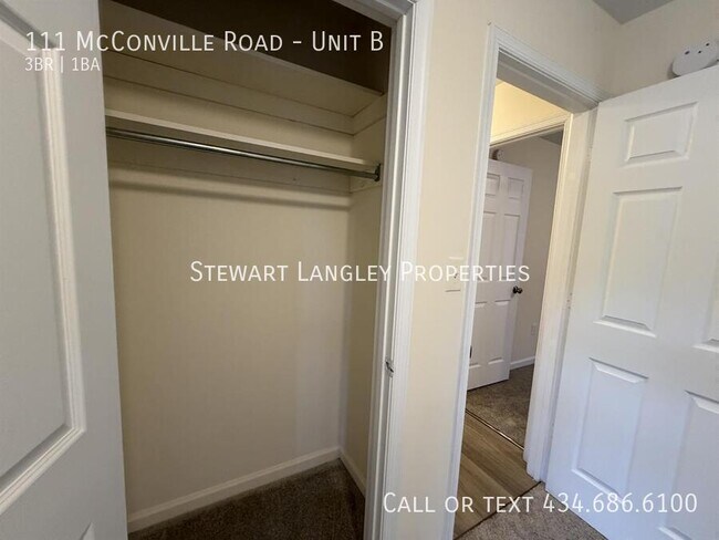 Building Photo - 111 McConville Rd