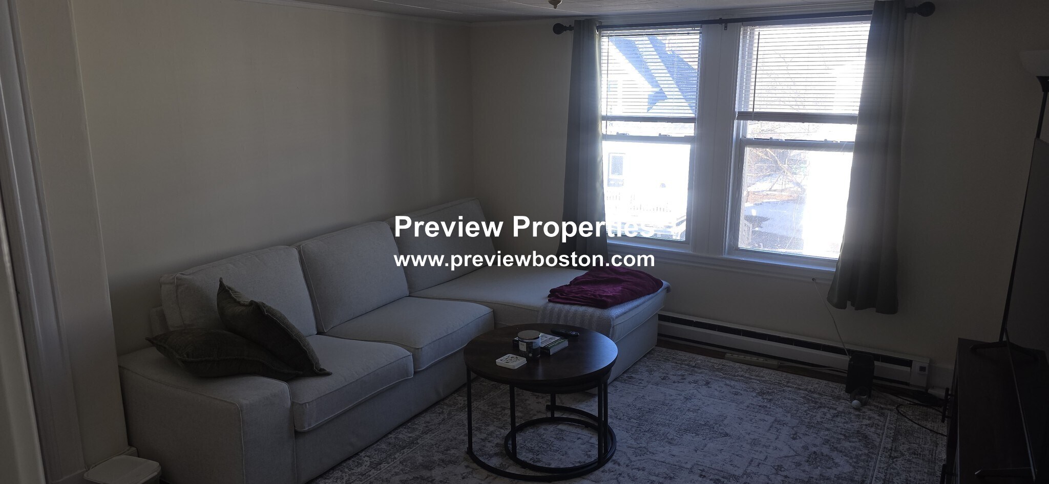 Building Photo - 25 Brackett St