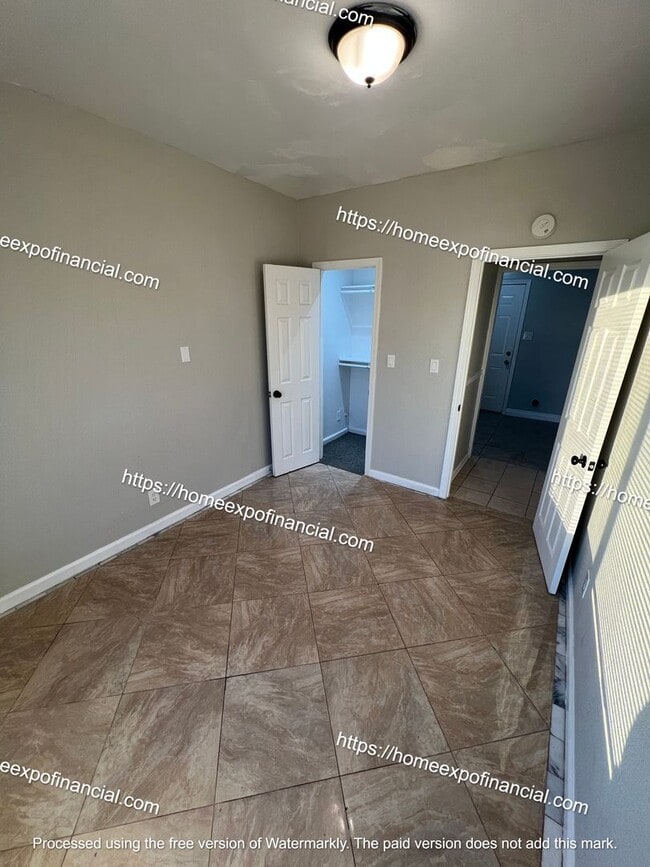 Building Photo - Nice Home For Rent