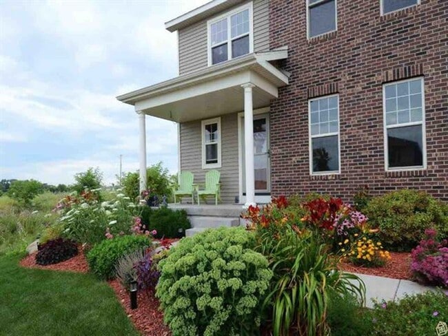 Primary Photo - 1139 Cathedral Point Dr