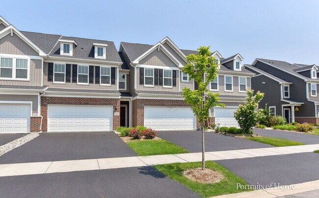 Building Photo - 458 Watercress Dr