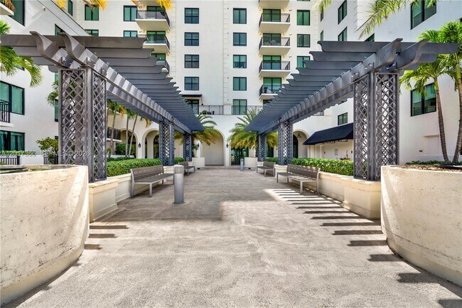 Building Photo - 1300 Ponce de Leon Blvd