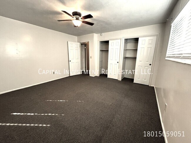 Building Photo - 1126 Crandall Ave S