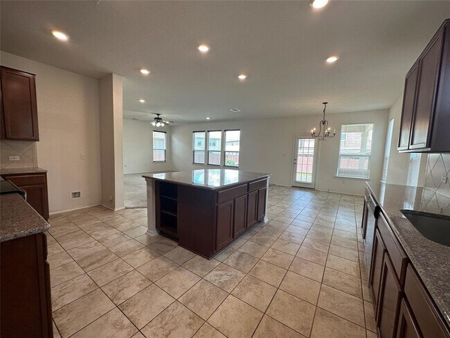 Building Photo - 14302 Honey Gem Dr