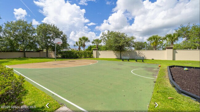 Building Photo - 5720 Claiborne St