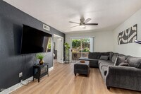 Building Photo - 5877 N Granite Reef Rd