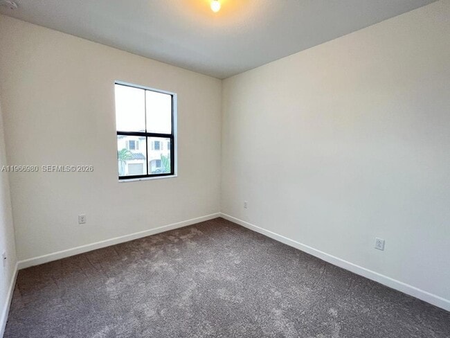 Building Photo - 11933 SW 244 Ln