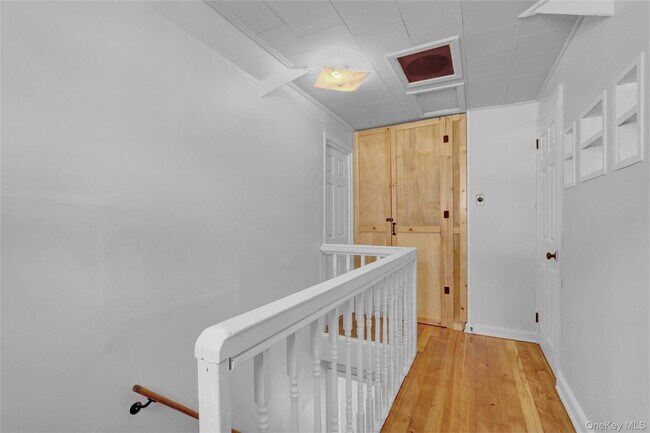 Building Photo - 322 Harvard Rd