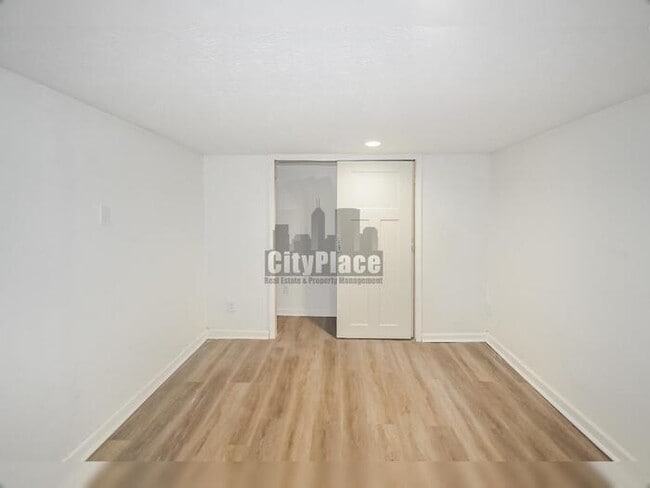Building Photo - 1544 Spruce St