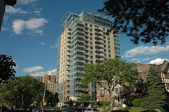 Building Photo - 1522 N Prospect Ave