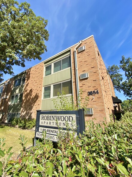 Building Photo - Robinwood Apartments