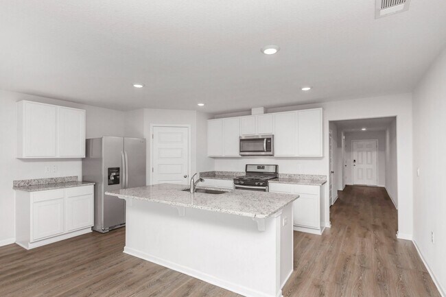 Building Photo - 4610 Reveille Wy