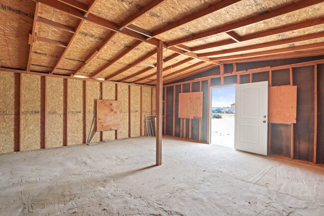 Building Photo - 505 Ricky Zelt Dr