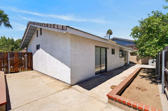 Building Photo - 4109 Yukon Way