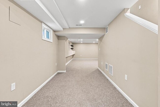 Building Photo - 11414 Bronzedale Dr