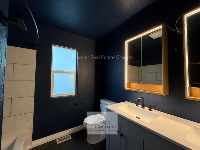 Building Photo - 7972 Brocket Ln