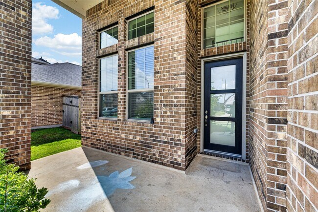 Building Photo - 29627 Mahogany View Ln