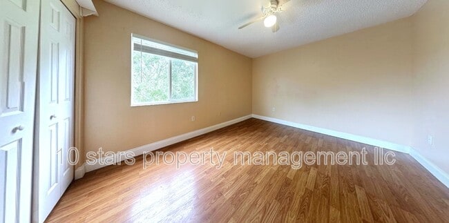 Building Photo - 1647 Gray Bark Dr