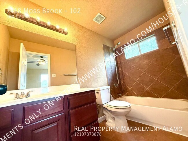 Building Photo - 7418 Moss Brook Dr