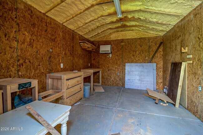 Building Photo - 11628 W Andrew Ln