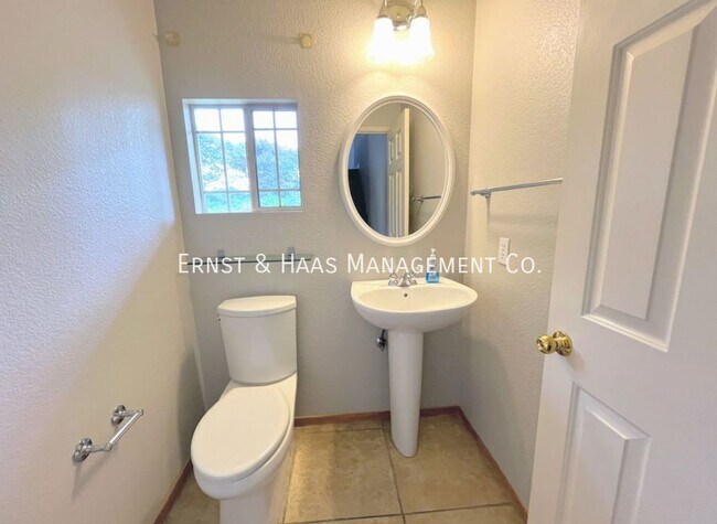 Building Photo - 2968 Claremore Ln