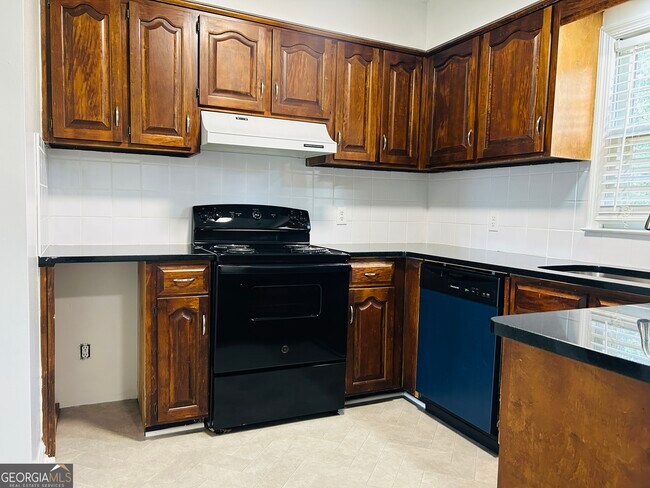 Building Photo - 207 Harwell Ave