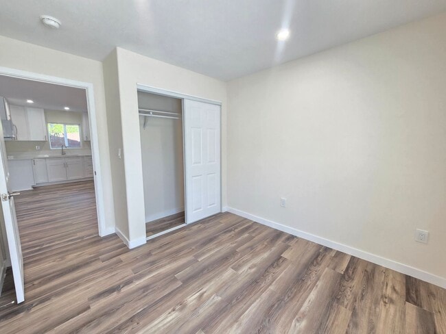 Building Photo - NEW 2 bedroom / 1 bathroom ADU in the city...