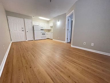 Building Photo - 200 Sandestin Ln