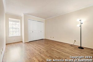 Building Photo - 7834 Broadway St