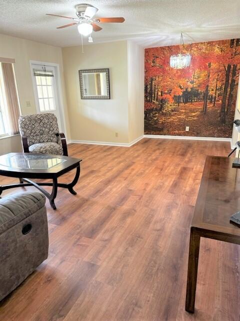 Building Photo - 441 Pine Glen Ln