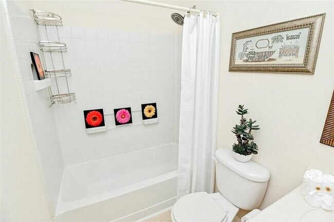 Building Photo - 510 Stream Mill Ln