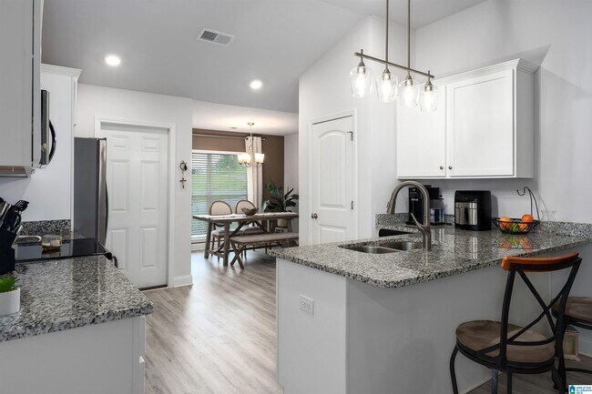 Building Photo - 109 Pure Leaf Dr