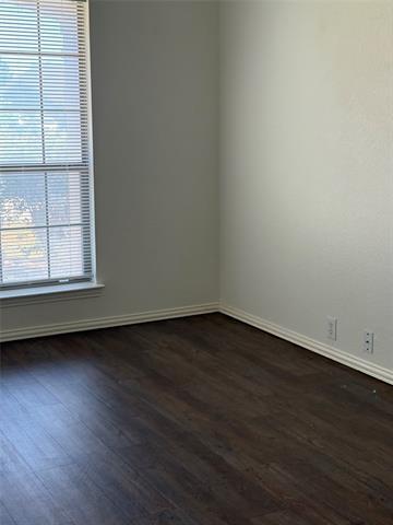 Building Photo - 1104 Saddle Ct