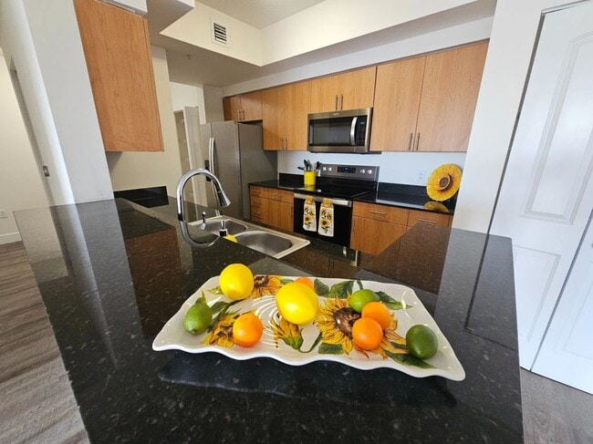 Building Photo - 9375 SW 77th Ave