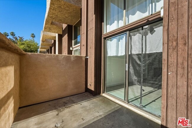 Building Photo - 5307 Wilkinson Ave