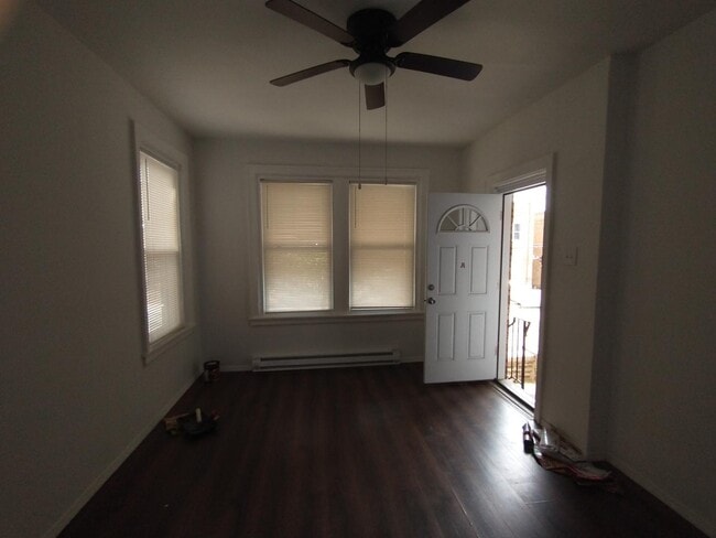 Building Photo - 5626 N 12th St