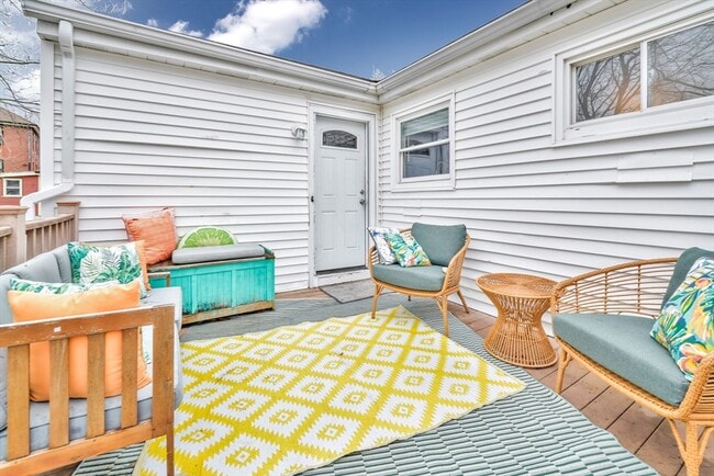 Building Photo - 15 Union Ave