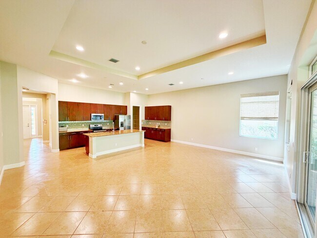 Building Photo - 10973 SW Visconti Way
