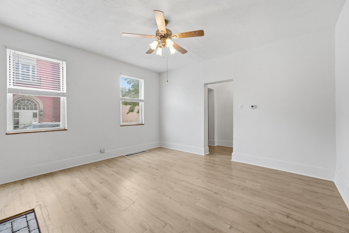 Building Photo - 98 S 18th St