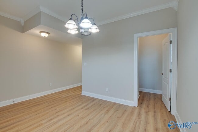 Building Photo - 112 Autumn Branch Dr