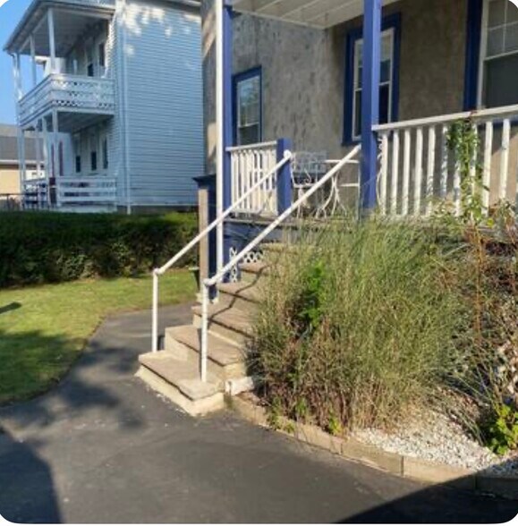 Building Photo - 3 Hersey St