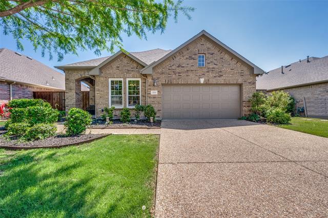 Primary Photo - 2520 Saddlehorn Dr