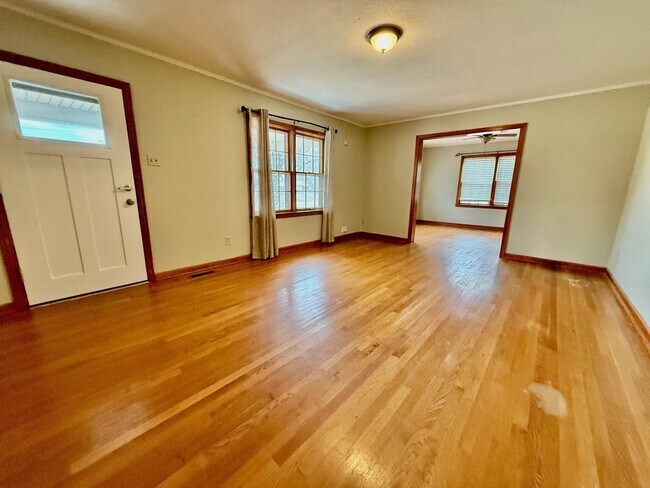 Building Photo - 1880 Atoka Idaville Rd