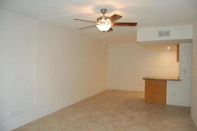 Building Photo - 3416 N 44th St