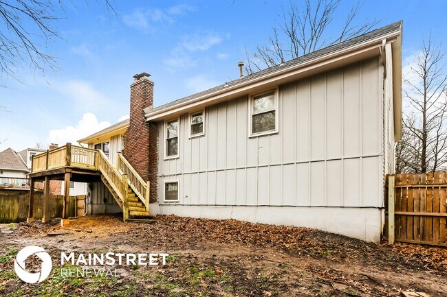 Building Photo - 14835 S Locust St